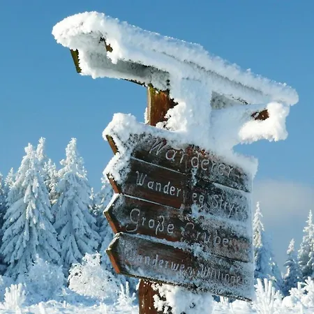 Pensjonat Gaestehaus Kramer - Emde 3*