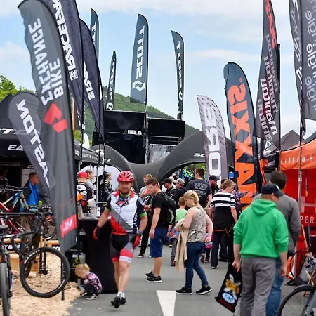 Pensjonat Gaestehaus Kramer - Emde 3*