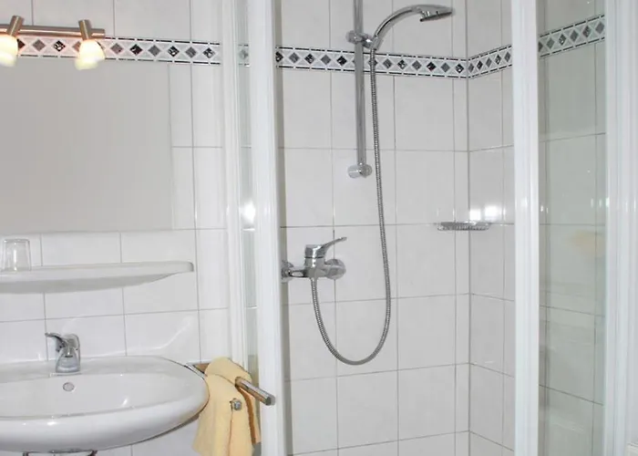 Gaestehaus Kramer - Emde Pensión Willingen (Upland)